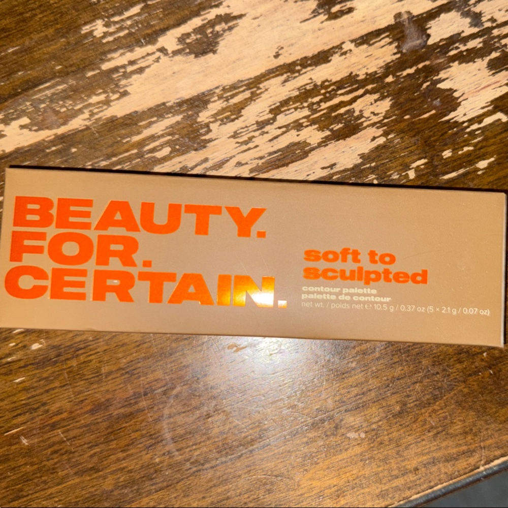 Soft to Sculpted Contour Palette - Tan